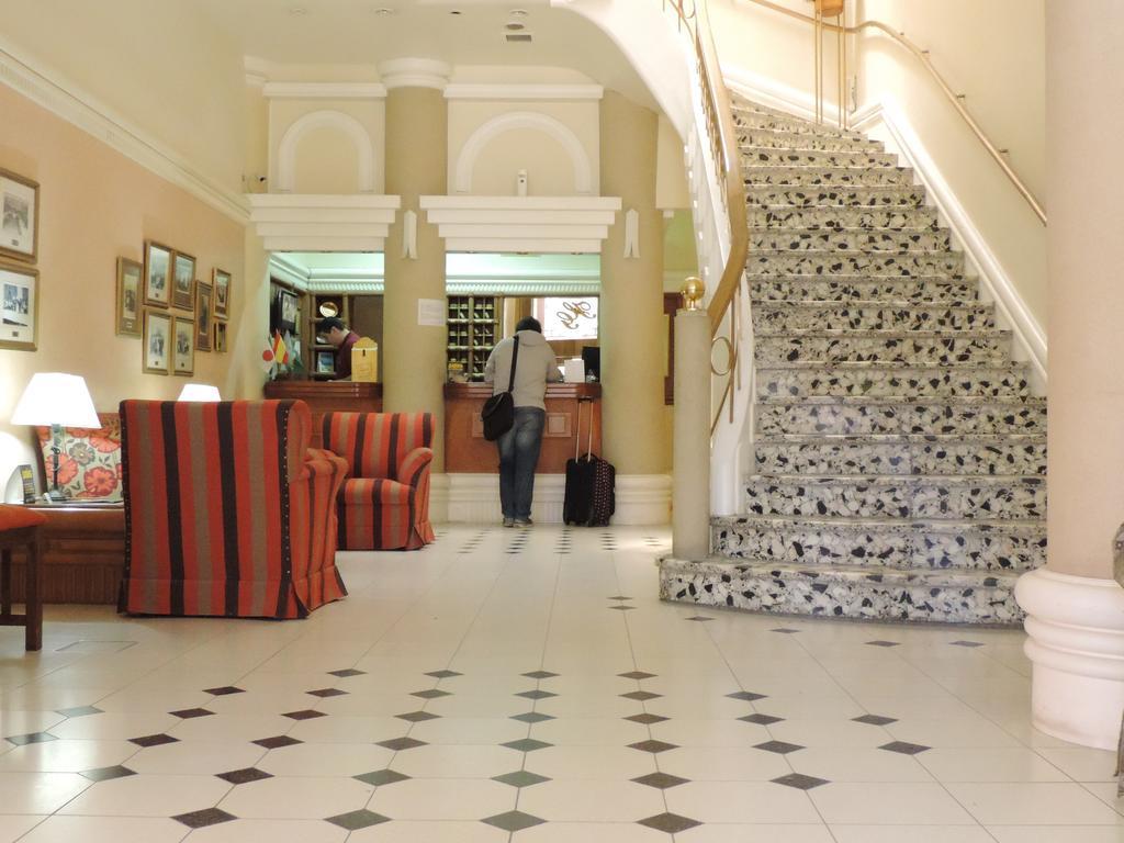 Hotel Galicia Trelew Zewnętrze zdjęcie
